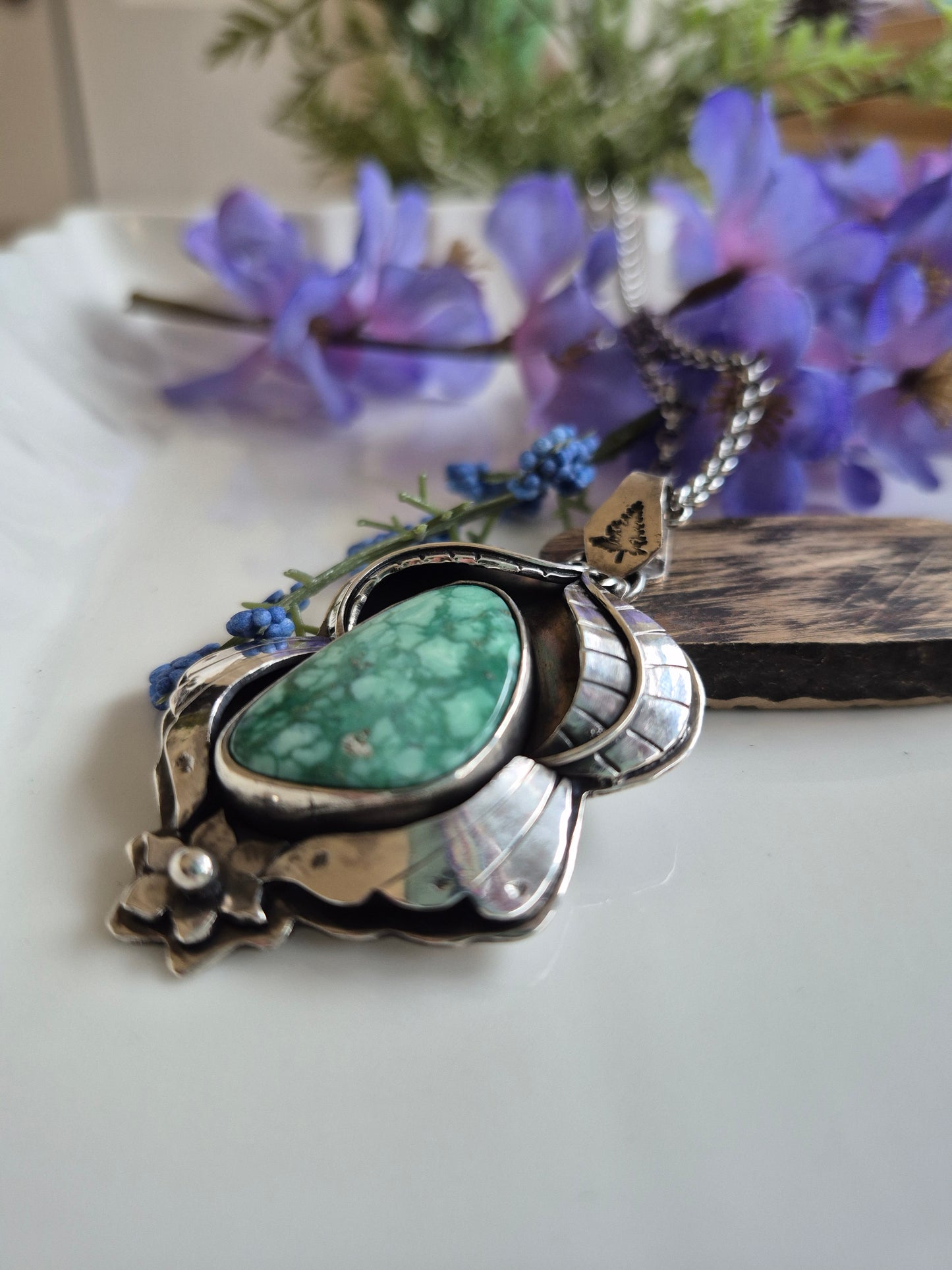 The Broken Arrow Pendant – Variscite & Silver Leaves