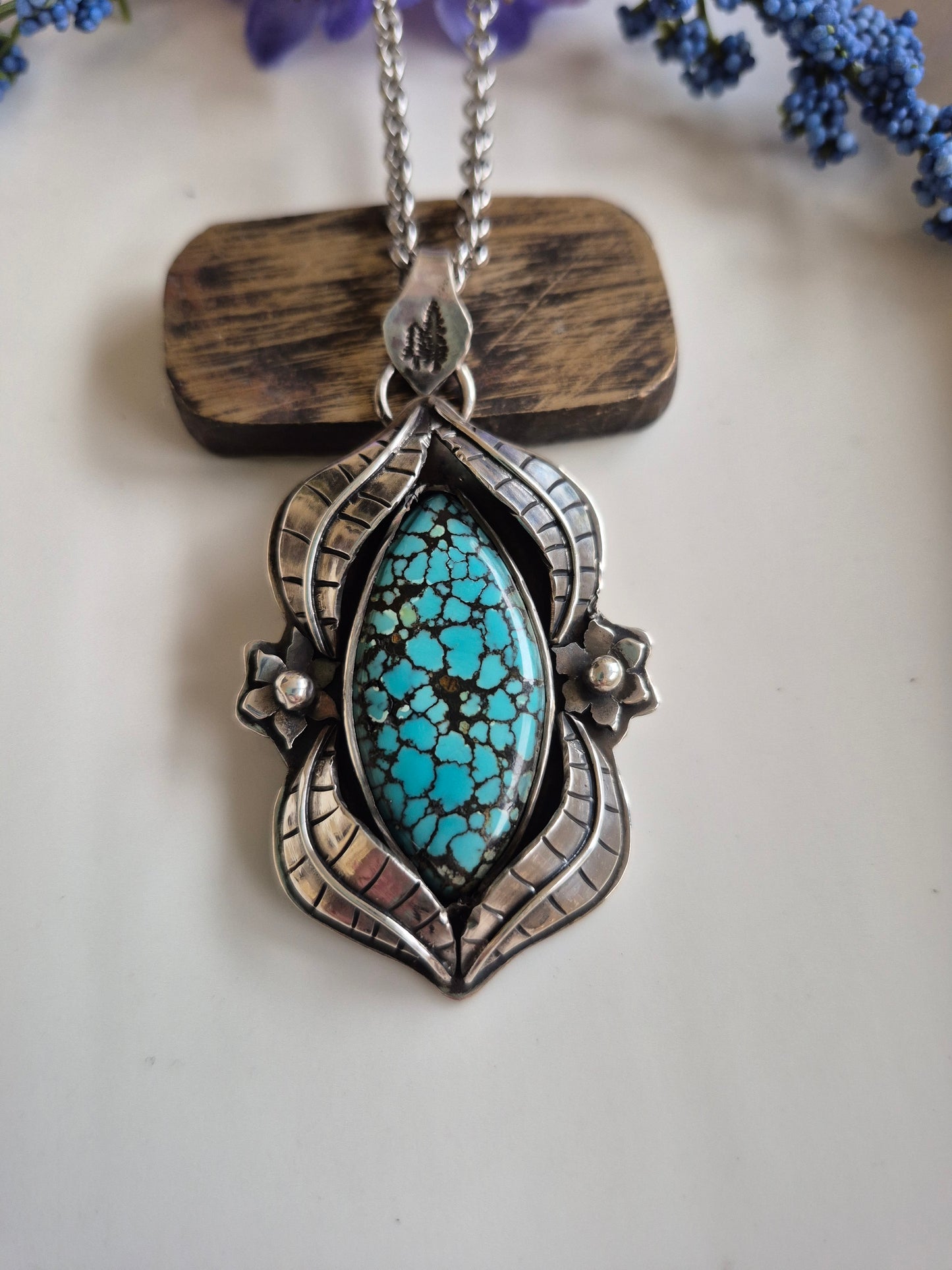 The Earthsong Necklace – Webbed Turquoise & Silver Leaves
