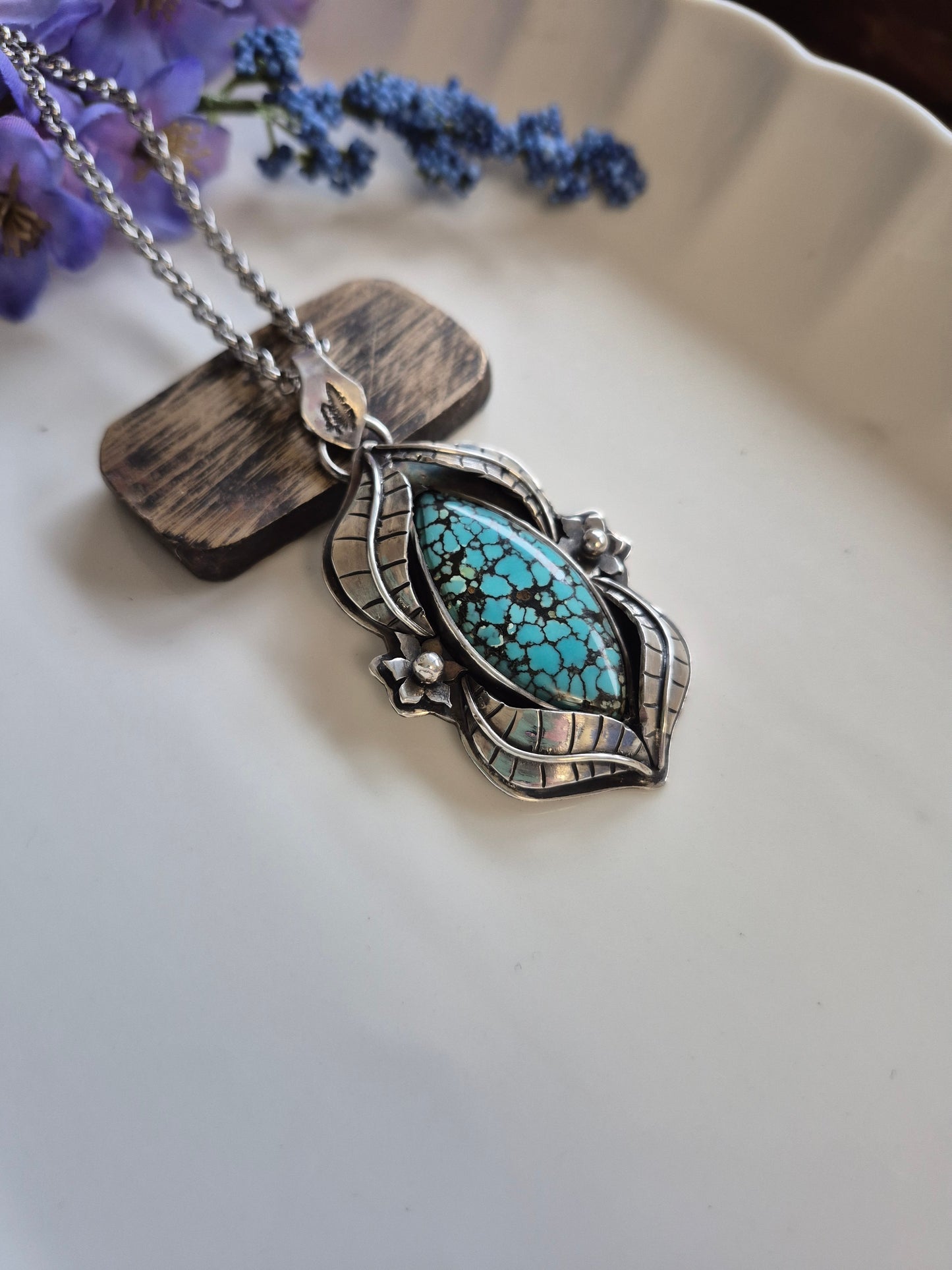 The Earthsong Necklace – Webbed Turquoise & Silver Leaves