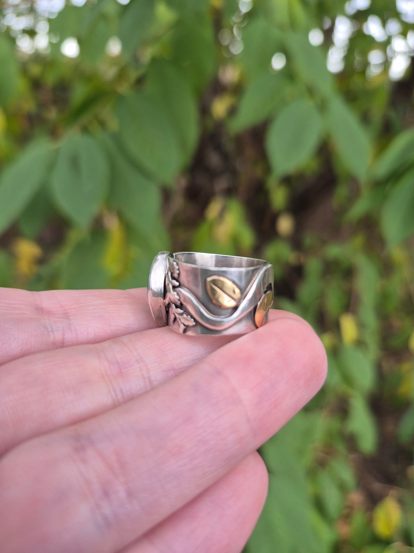 The Moonshadow Ring – Kingman Turquoise & Silver Serpent