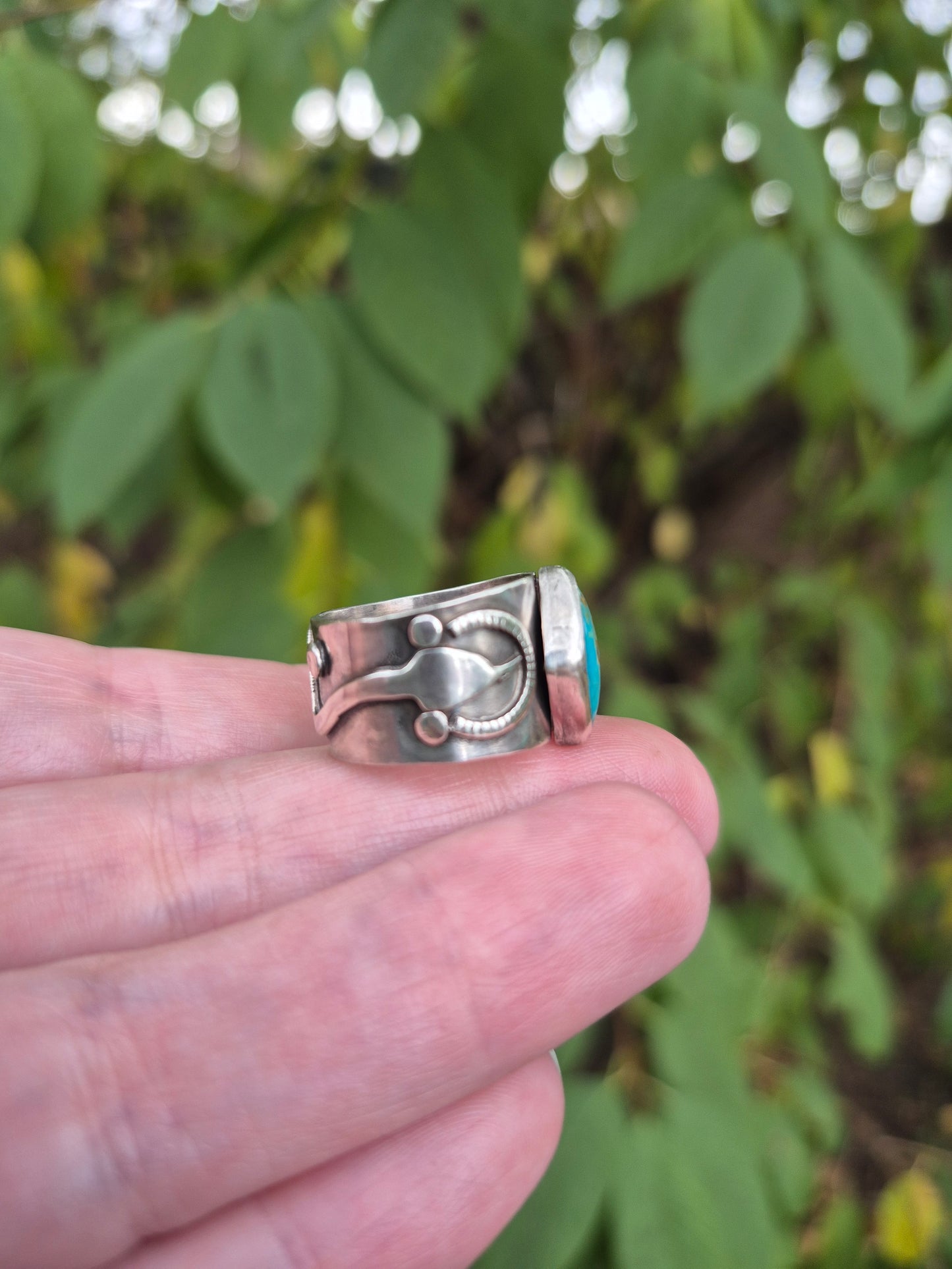 The Moonshadow Ring – Kingman Turquoise & Silver Serpent