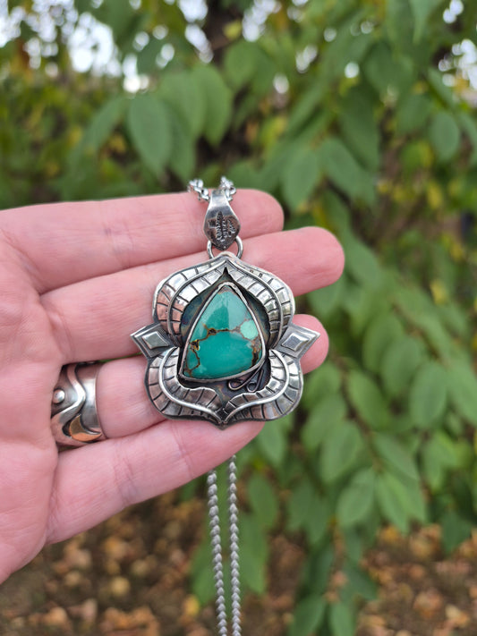 The Renewal Necklace – Green Turquoise & Silver Leaves