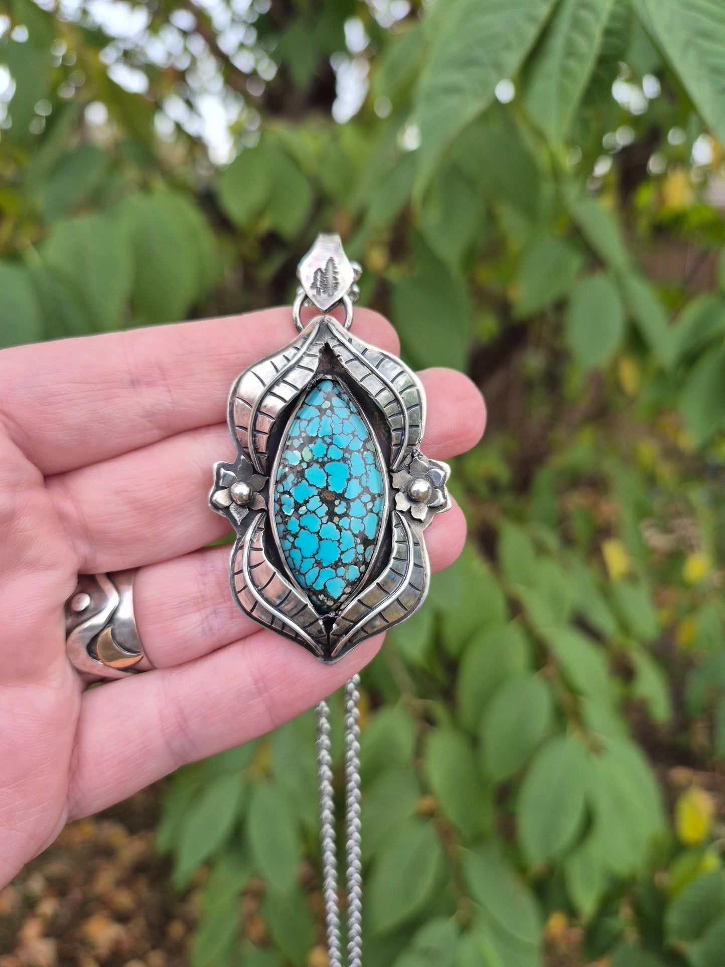 The Earthsong Necklace – Webbed Turquoise & Silver Leaves