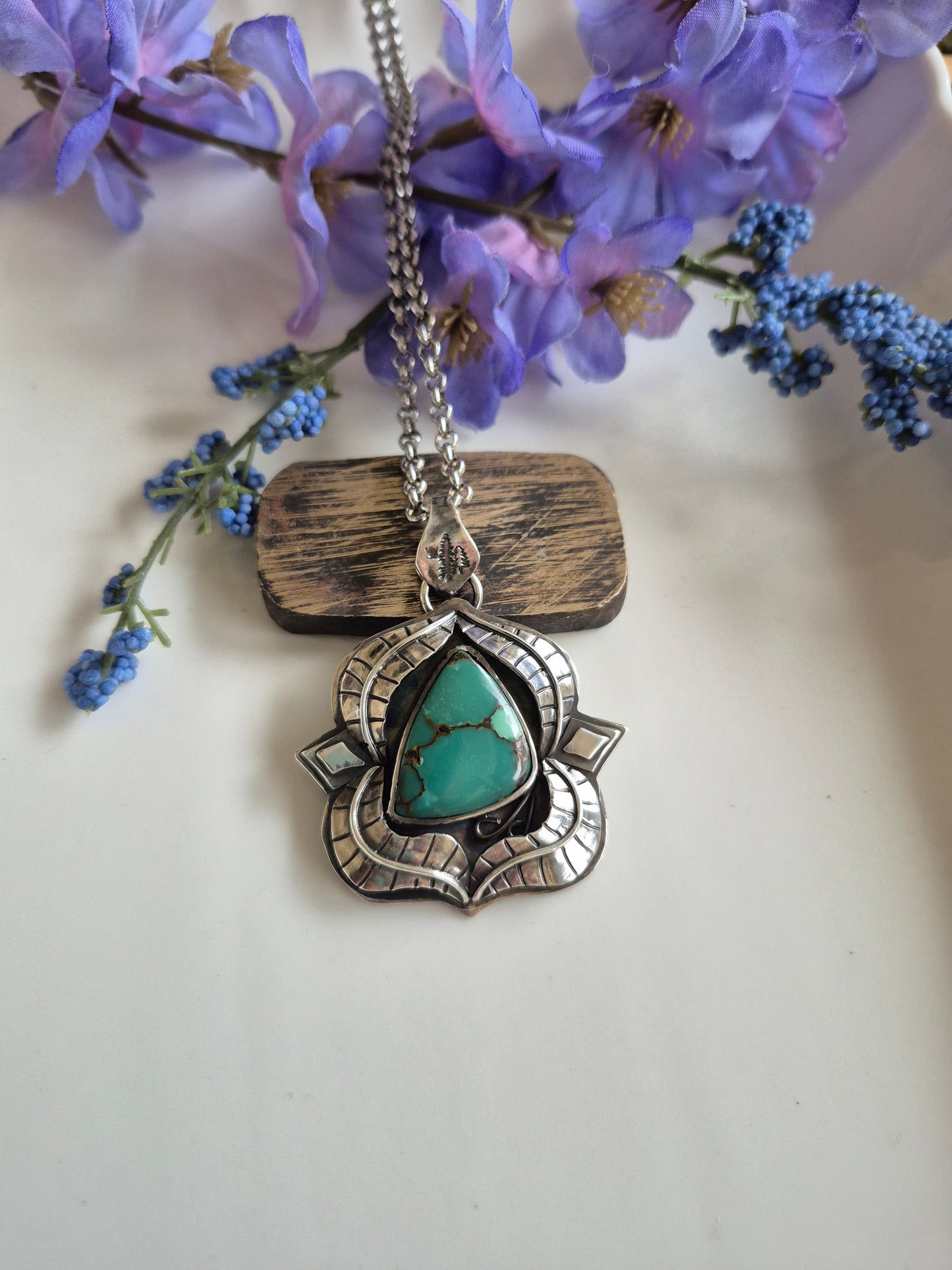 The Renewal Necklace – Green Turquoise & Silver Leaves